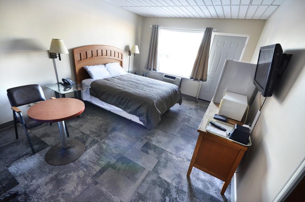 St. Norbert Hotel Γουίνιπεγκ Δωμάτιο φωτογραφία